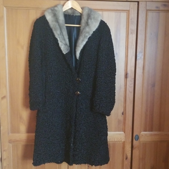 Fur classic coat - Picture 1 of 4